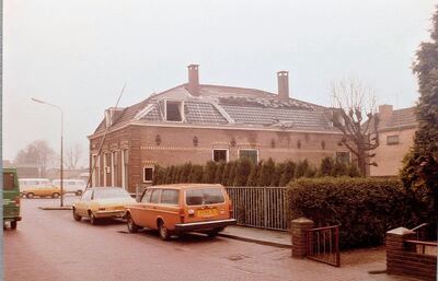 Kijken richting het marktplein Uit de collectie van mevrouw Judith Kaars Sijpesteijn - Poststraat 1, Putten