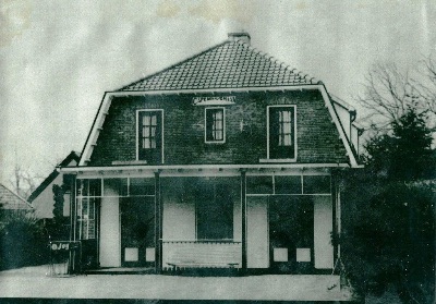 Café de Halve Maan - Harderwijkerstraat 53, Putten