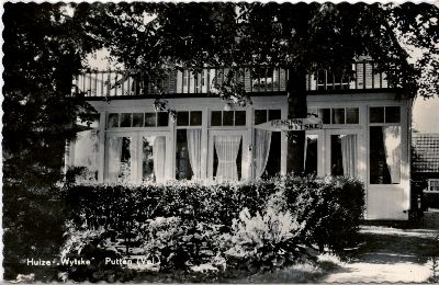 Stationsstraat 24, Putten